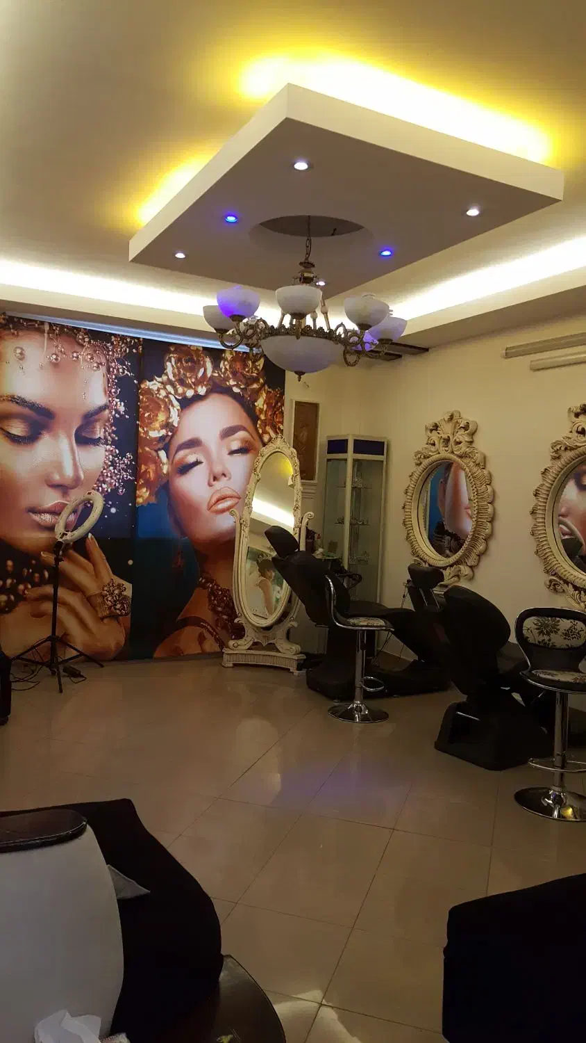 فروش صندلی میکاپ و سرشور|آرایشگاه و سالن‌های زیبایی|قزوین, |دیوار