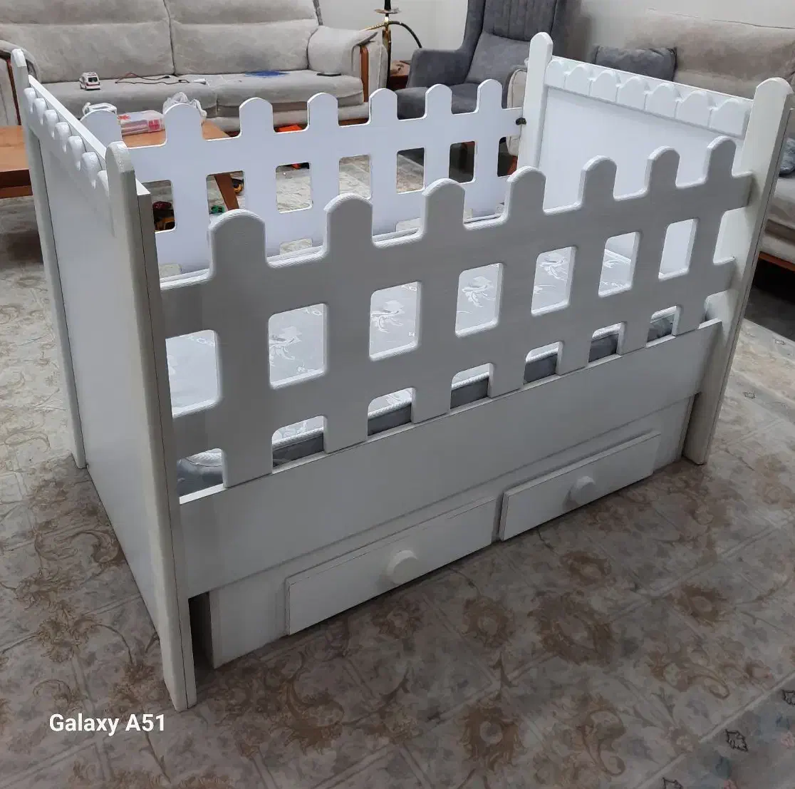 تخت کودک گهواره شو|تخت و صندلی بچه|اندیشه, اندیشه فاز ۴|دیوار