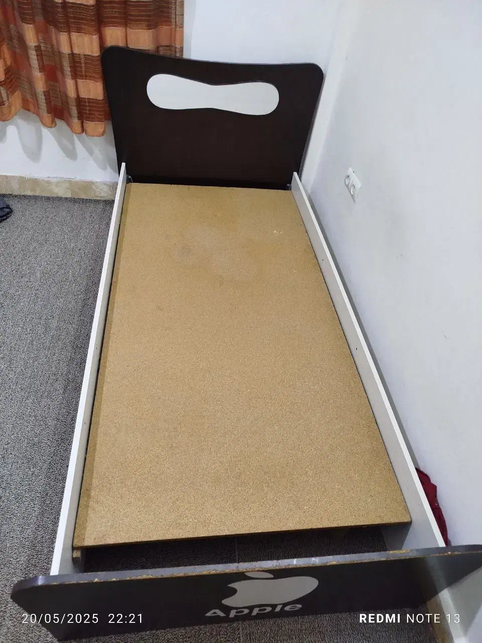 تخت یک نفره ام دی آف|تخت و سرویس خواب|مشهد, صیاد شیرازی|دیوار