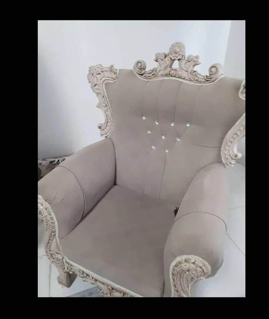 فروش مبلمان ۷ نفره کاملا سالم و تمیز با میز|مبلمان خانگی و میز عسلی|رشت, جهاد|دیوار