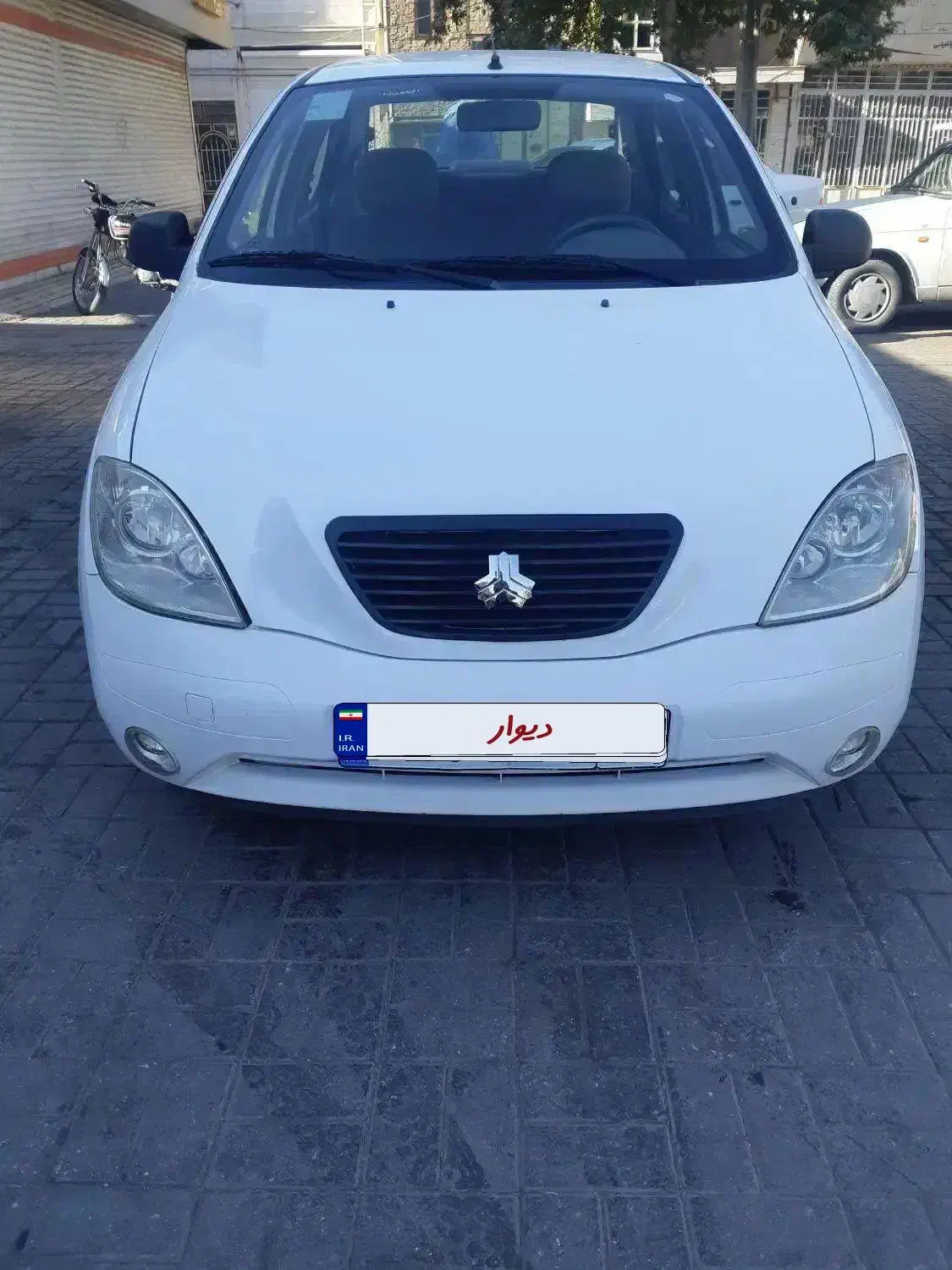 تیبا صندوق دار ۹۸|خودرو سواری و وانت|بروجرد, |دیوار