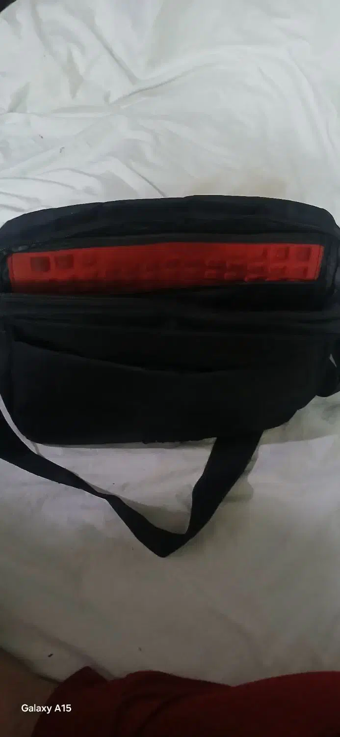 کیف کوله اداری|کیف، کفش، کمربند|مشهد, رده|دیوار