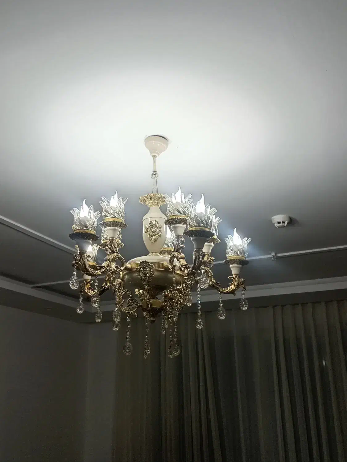 لوستر 8شعلع فقط3/600|لوستر و چراغ آویز|اهواز, مهرشهر|دیوار