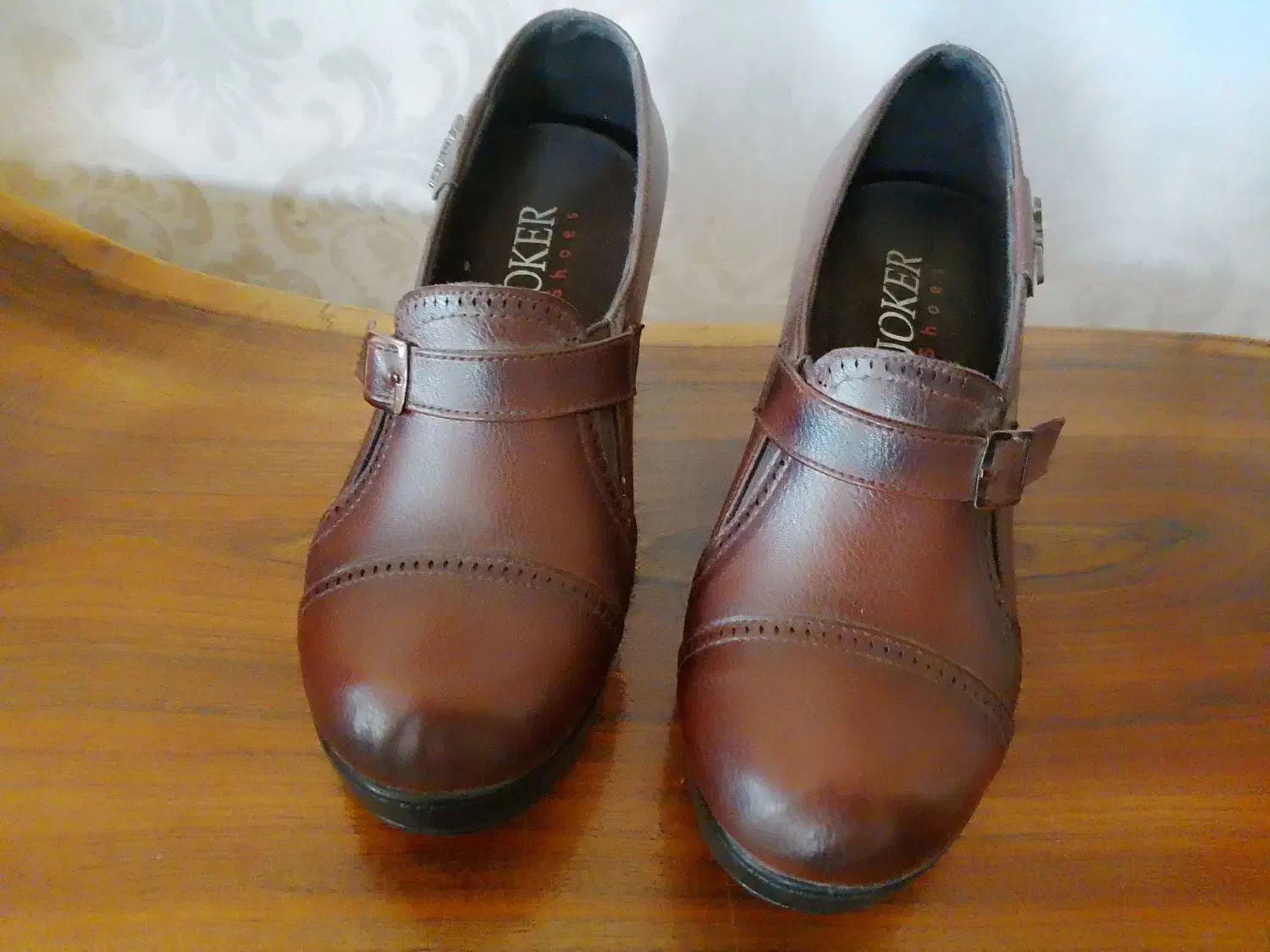 کفش|کیف، کفش، کمربند|اصفهان, ردان|دیوار