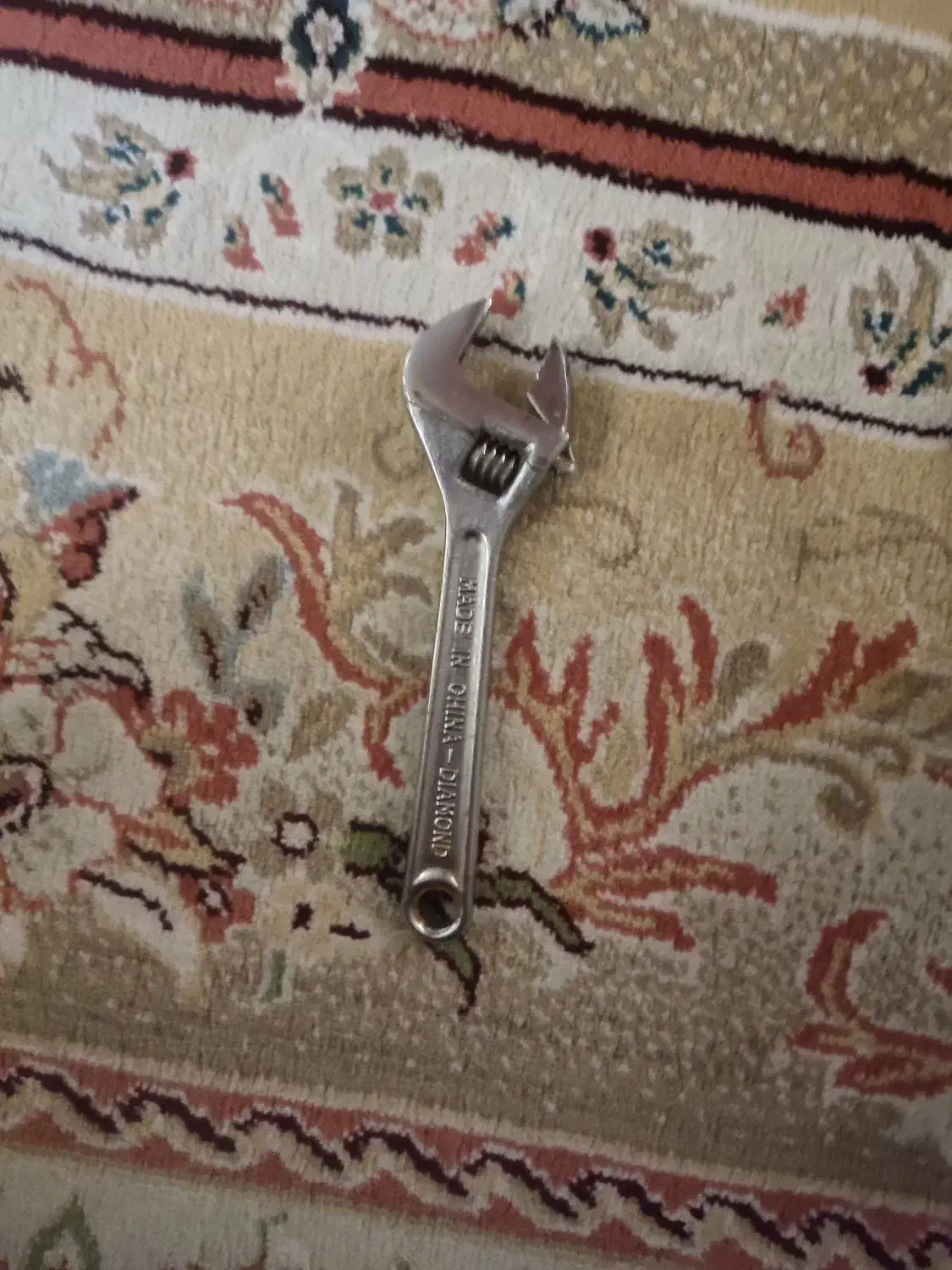 ابزار الاد|ابزارآلات|کرج, حصارک بالا|دیوار