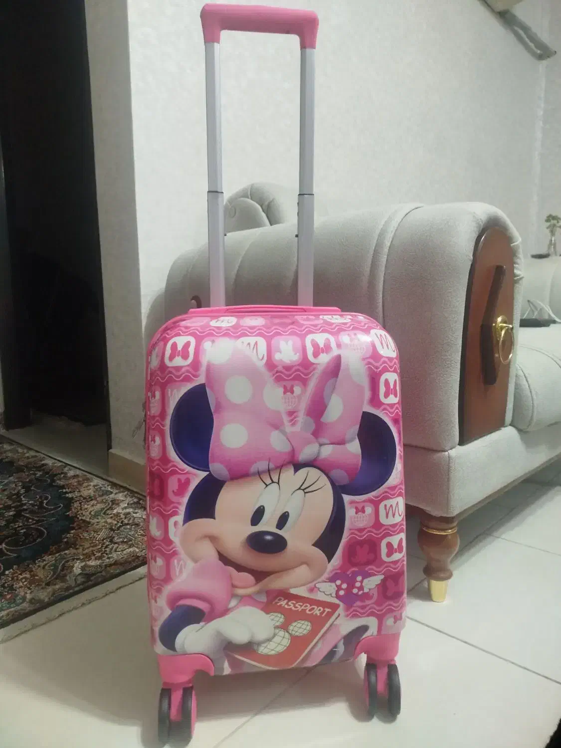 چمدون|اسباب و اثاث بچه|رشت, کوی مهر|دیوار