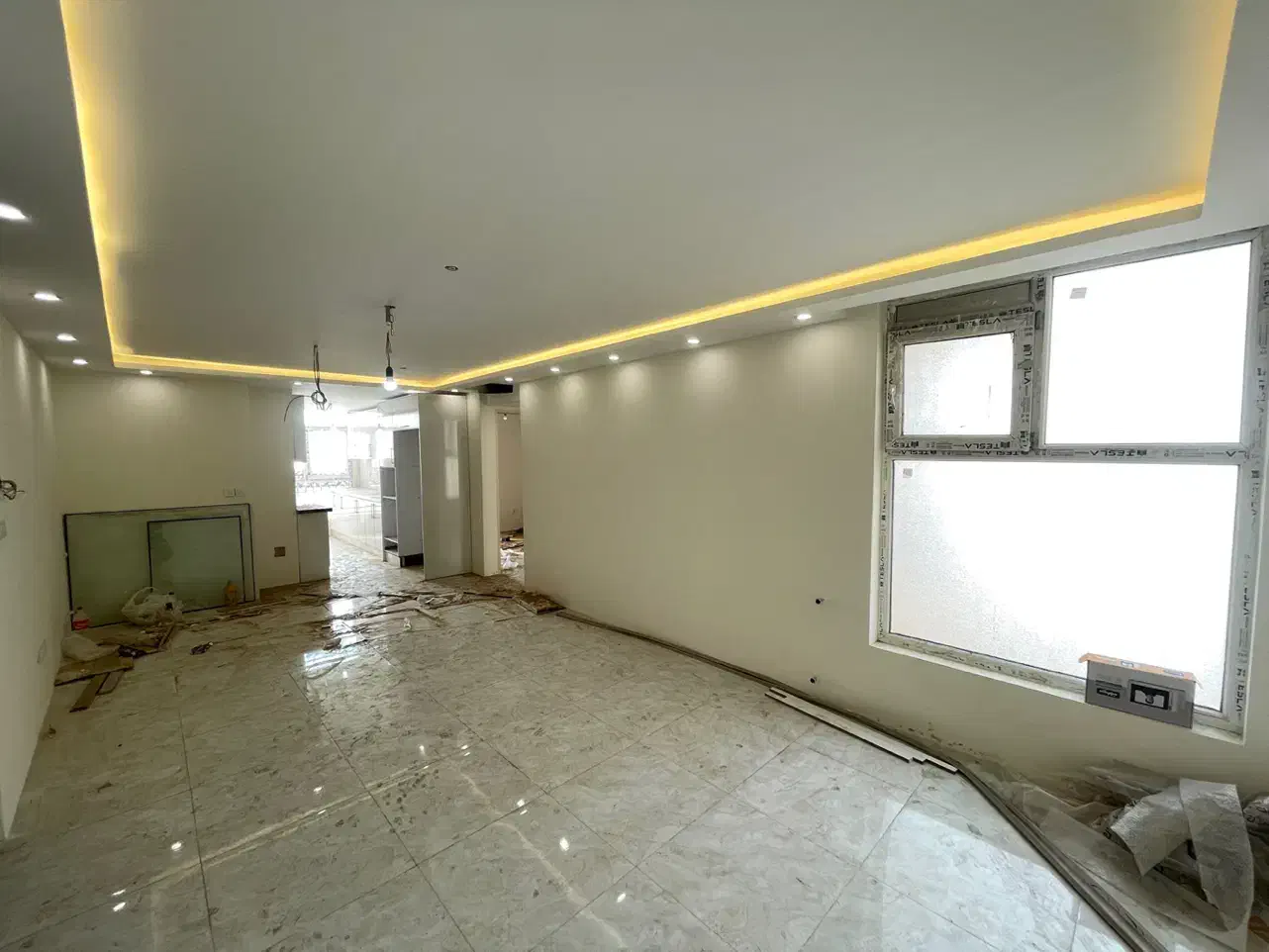 واحد ۷۵ متری ۲ خواب/ فول/ کلید نخورده/ ۲ پارکینگ