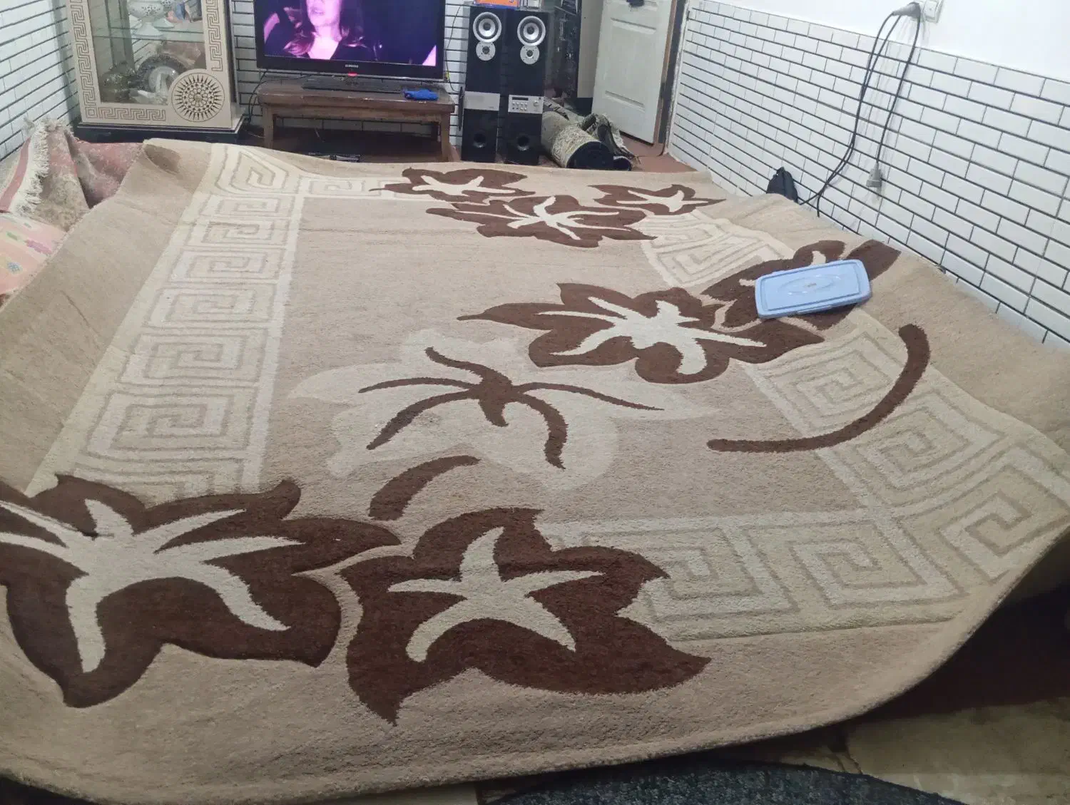 گلیم|گلیم، جاجیم، گبه|بومهن, |دیوار