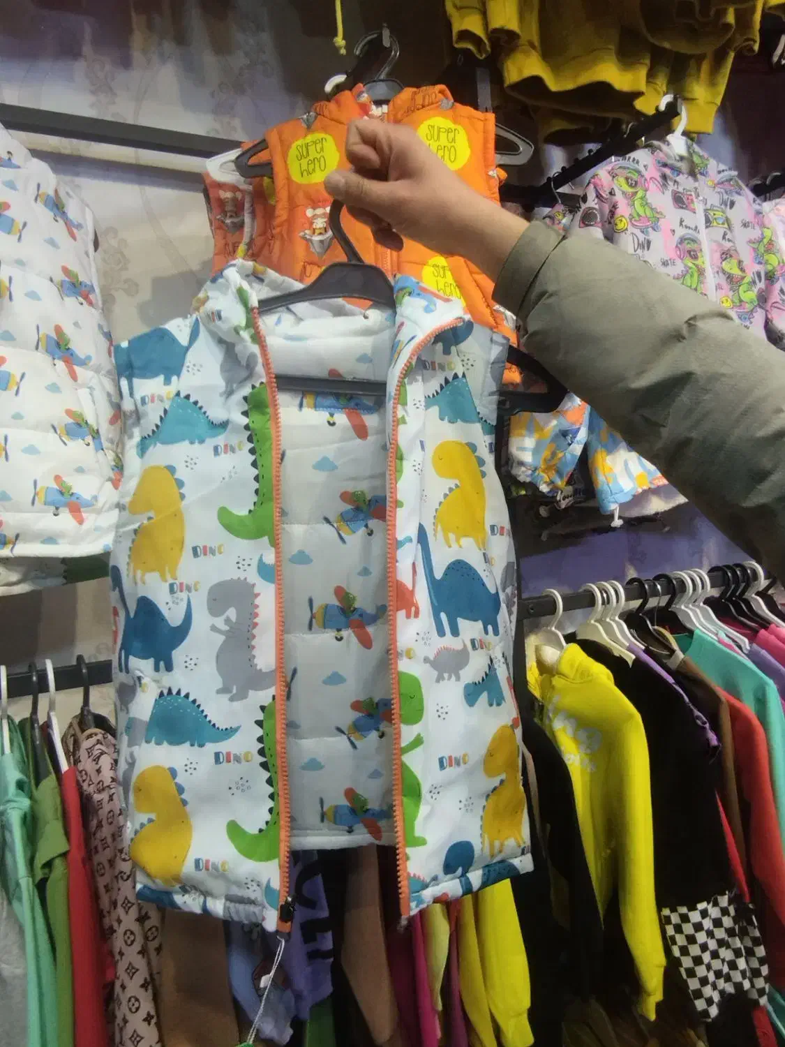 پافر دو رو|لباس|تهران, مینابی|دیوار