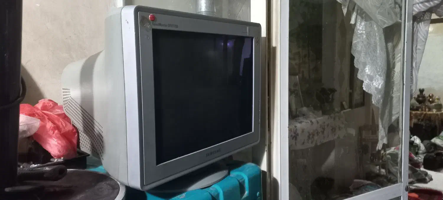 مانیتور کامپیوتر|قطعات و لوازم جانبی رایانه|قم, شاه ابراهیم|دیوار