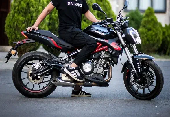 بنلی 300|موتورسیکلت|همدان, |دیوار