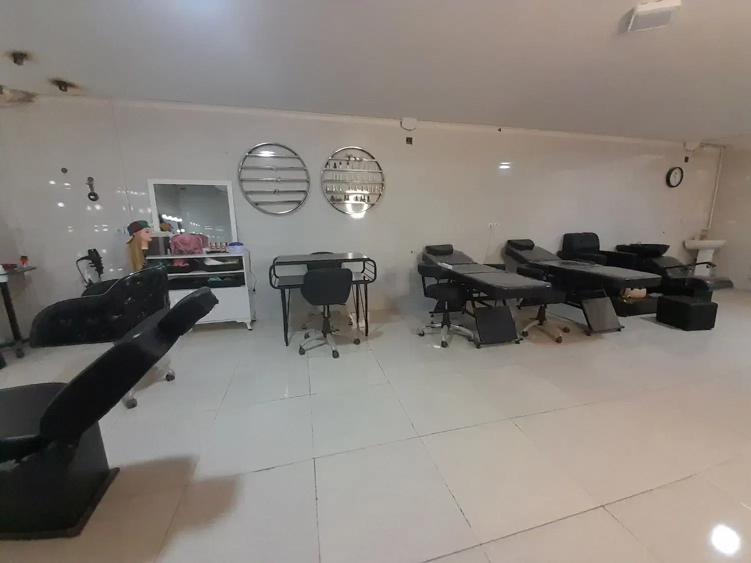 اجاره زیر زمین مناسب سالن|اجارهٔ دفتر کار، اتاق اداری، مطب|کوهدشت, |دیوار