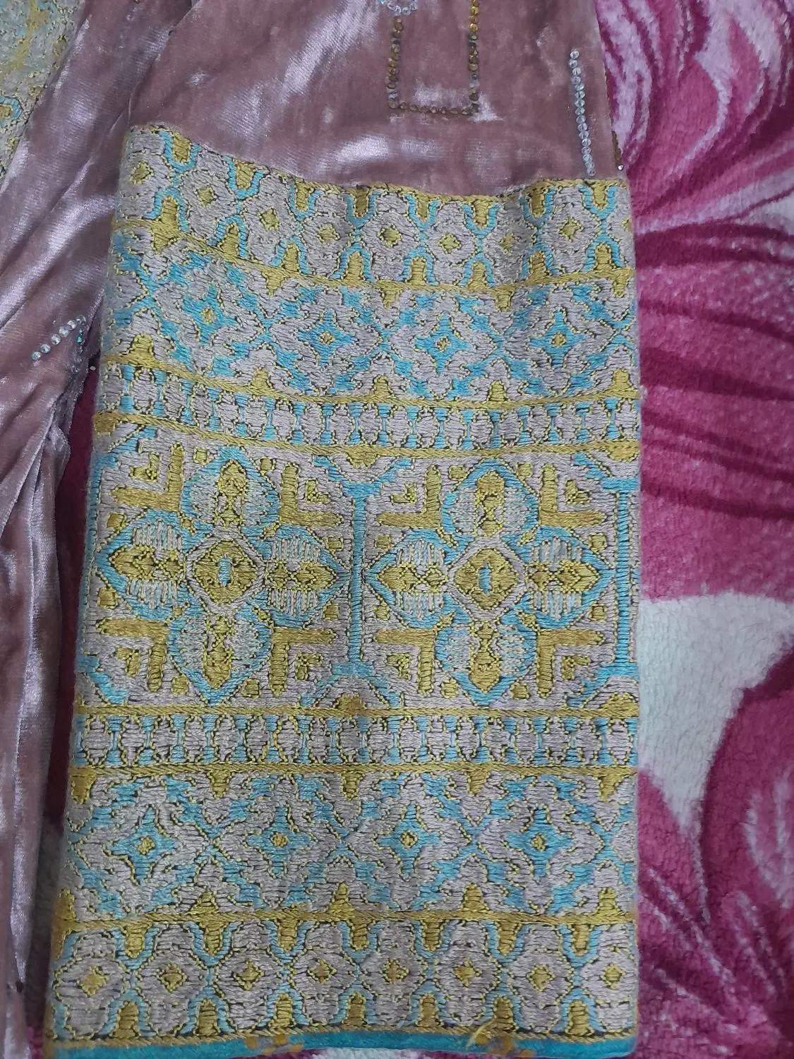 ۱۵۰۰۰۰۰۰|گلیم، جاجیم، گبه|زاهدان, |دیوار