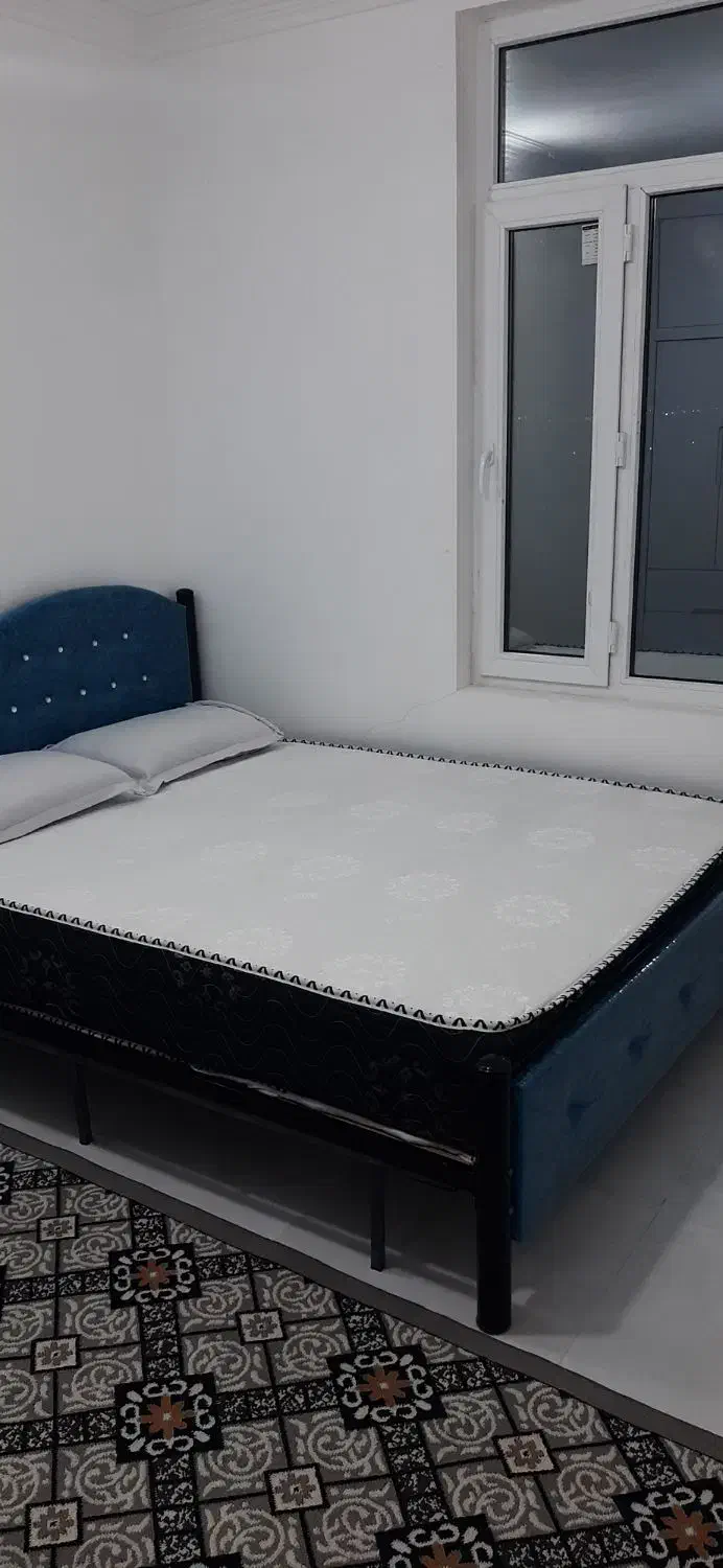 تخت خواب دو نفره در حد نو|تخت و سرویس خواب|زبرخان, |دیوار