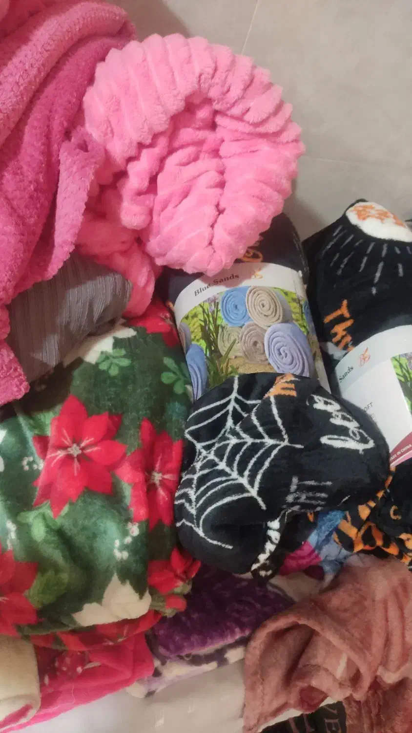 پتو مسافرتی|رختخواب، بالش، پتو|برازجان, |دیوار