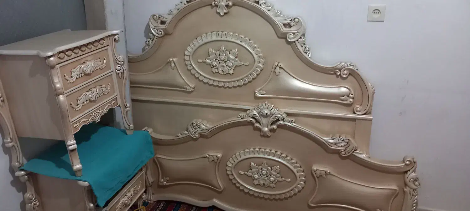 تخت خواب ۲نفره نو کار نکرده|تخت و سرویس خواب|آشتیان, |دیوار