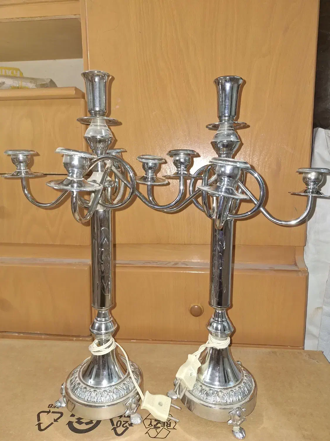 شمعدان جفت|لوستر و چراغ آویز|زارچ, |دیوار