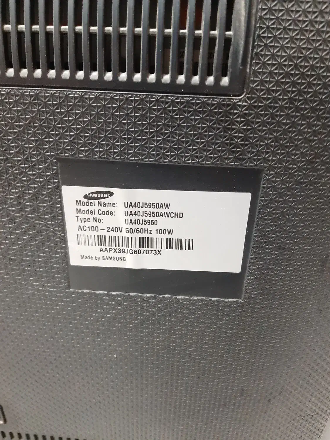 تلویزیون سونی۴۰ وسامسونگ ۴۰صفحه شکسته،|تلویزیون و پروژکتور|خوی, |دیوار