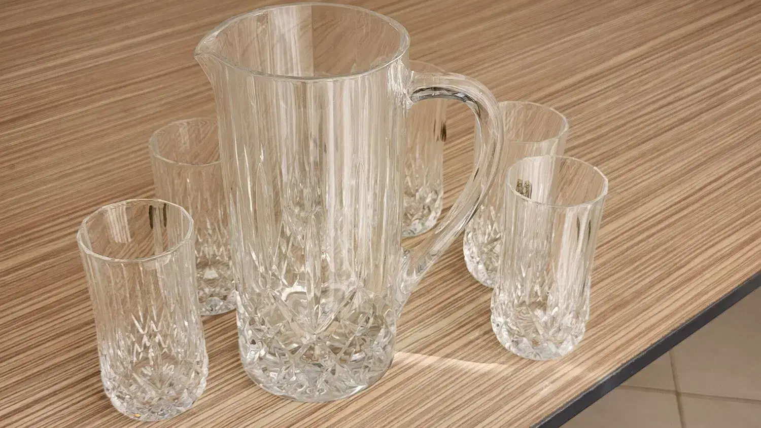 پارچ و لیوان کریستال|ظروف سرو و پذیرایی|سیرجان, |دیوار