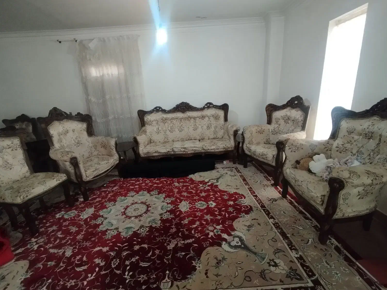 مبل سلطنتی|مبلمان خانگی و میز عسلی|هشتگرد, هیو|دیوار