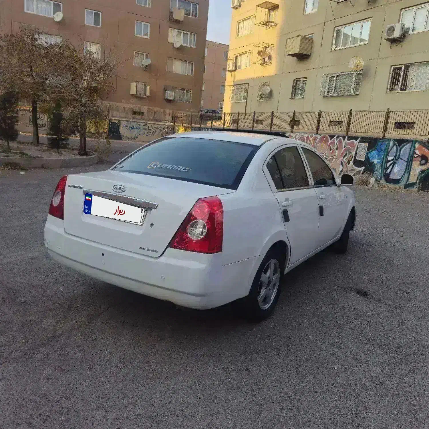 ام وی ام ۵۳۰ مدل۹۳|خودرو سواری و وانت|تبریز, |دیوار