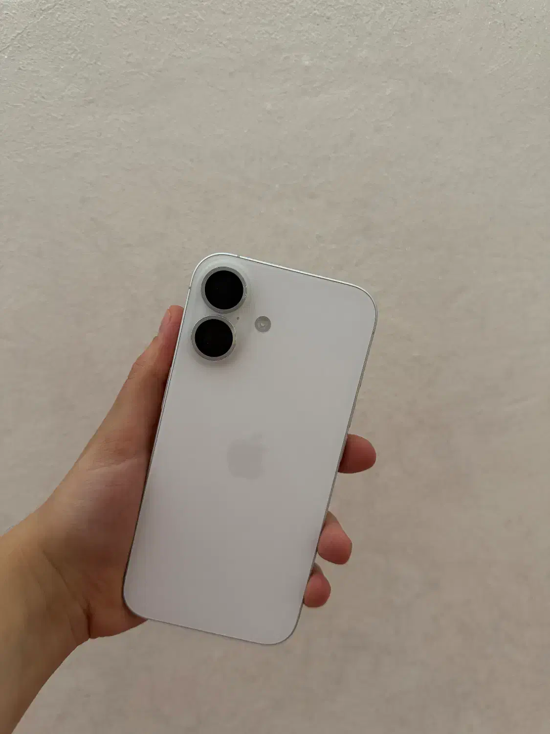 ایفون ۱۶نرمال|موبایل|قم, بنیاد|دیوار