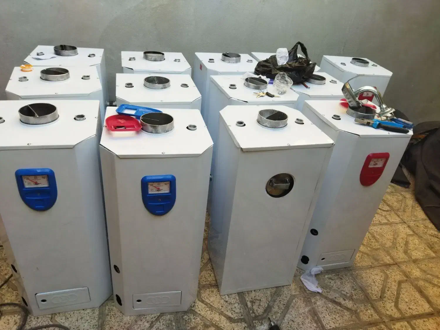 آبگرمکن 3میل4م|آبگرمکن، پکیج، شوفاژ|مشهد, شهید معقول|دیوار