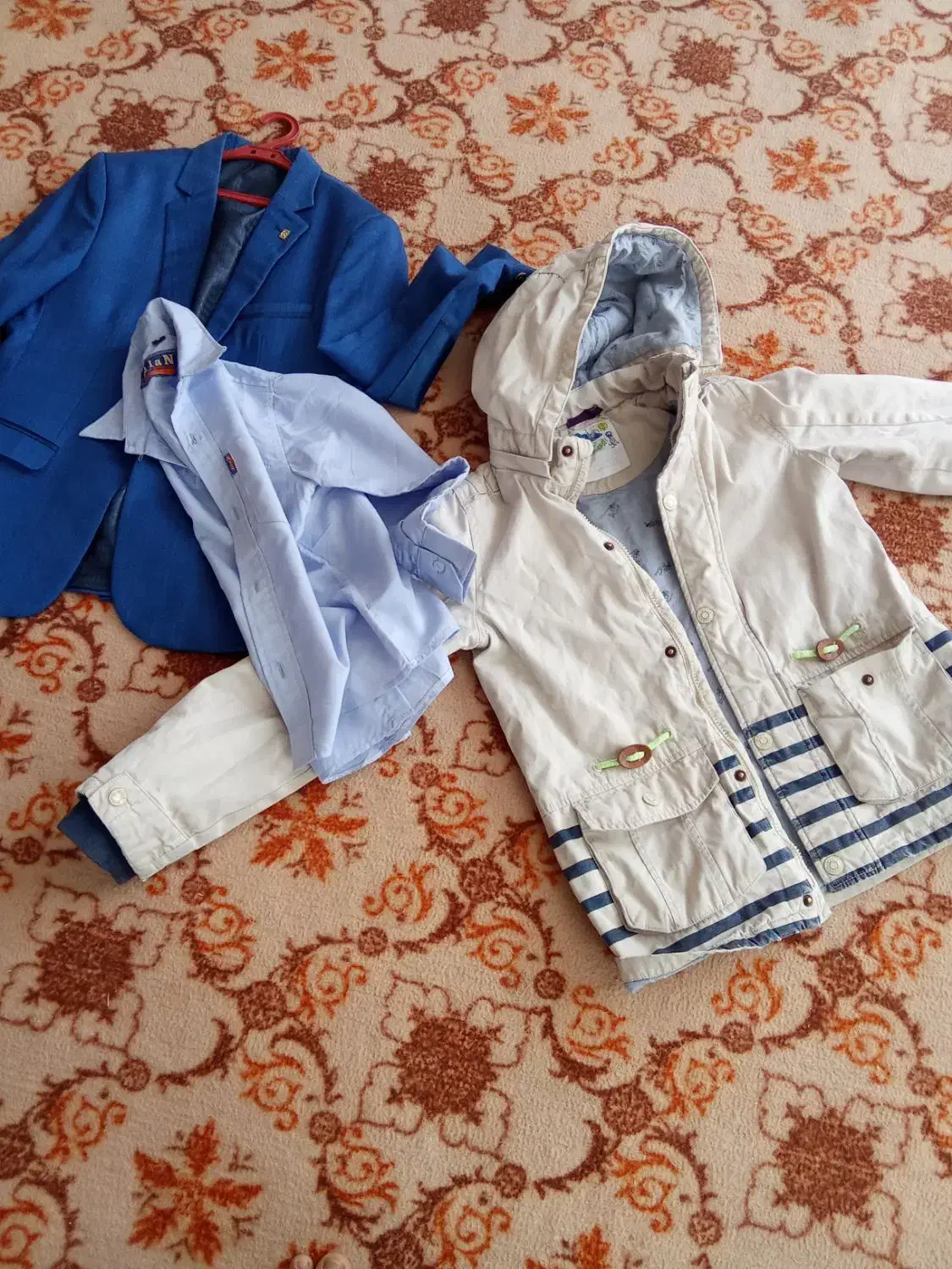 سه تاش200|لباس|اراک, |دیوار