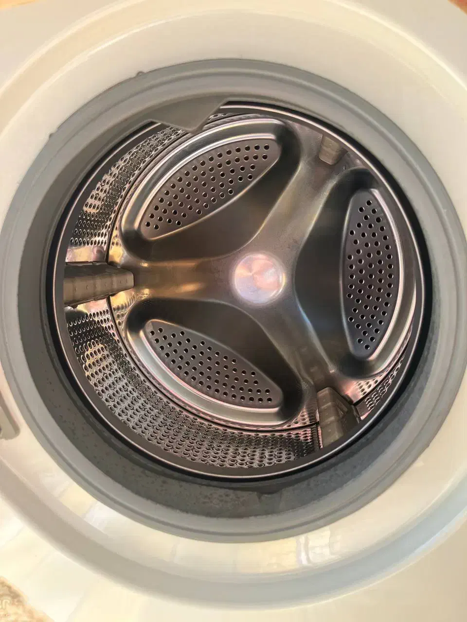 ماشین لباسشویی bost|ماشین لباسشویی و خشک‌کن لباس|رانکوه, |دیوار