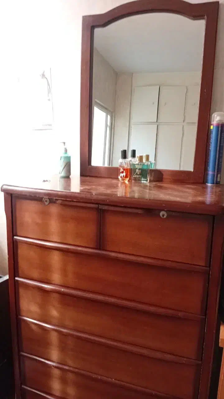 دراور ۷کشو سالم با اینه|جاکفشی، کمد، دراور|فردیس, شهرک شهید حسینی|دیوار