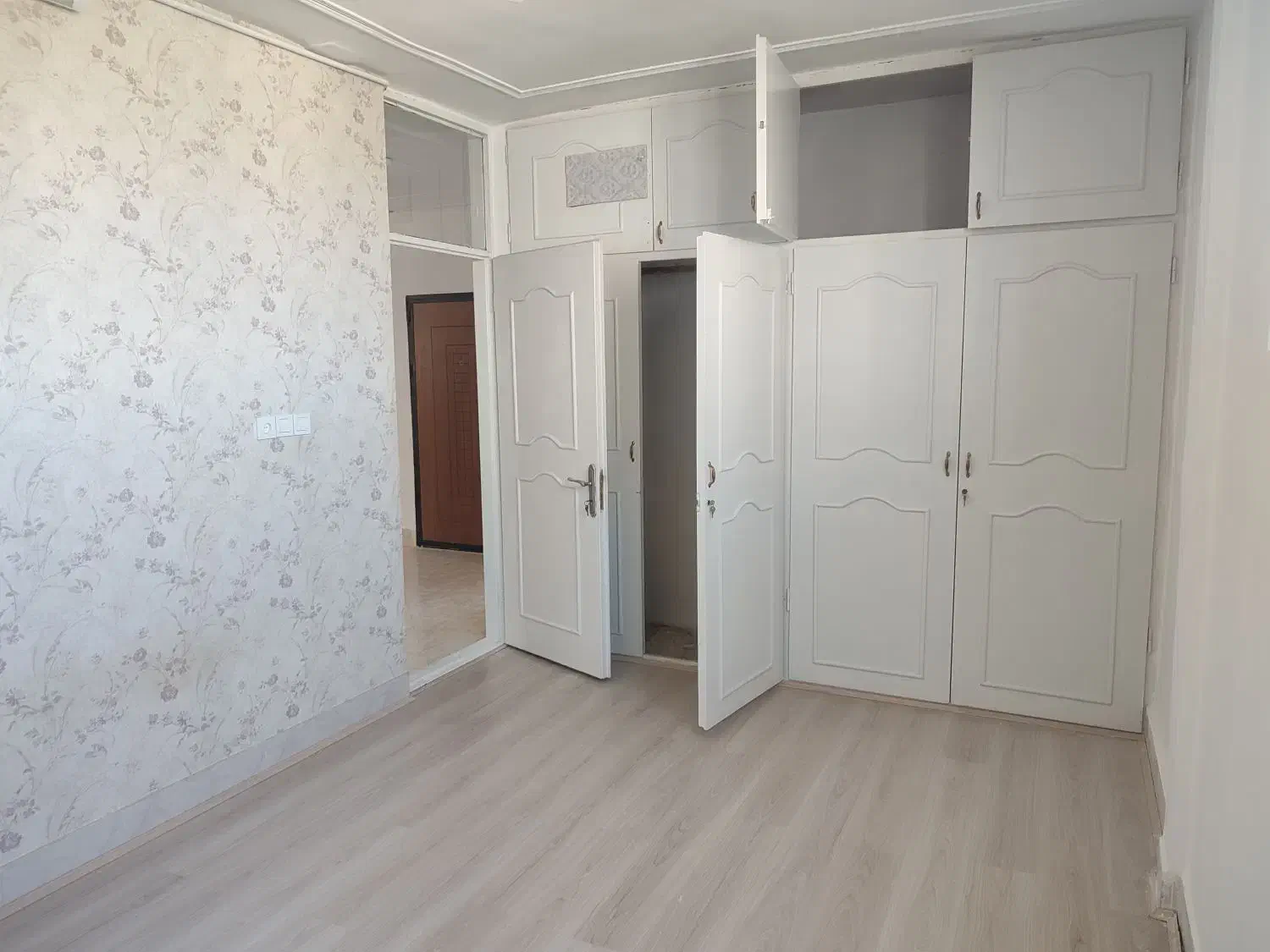 آپارتمان ۱۱۵متری دو خوابه فول امکانات (مرکز شهر)|اجارهٔ آپارتمان|بجنورد, |دیوار