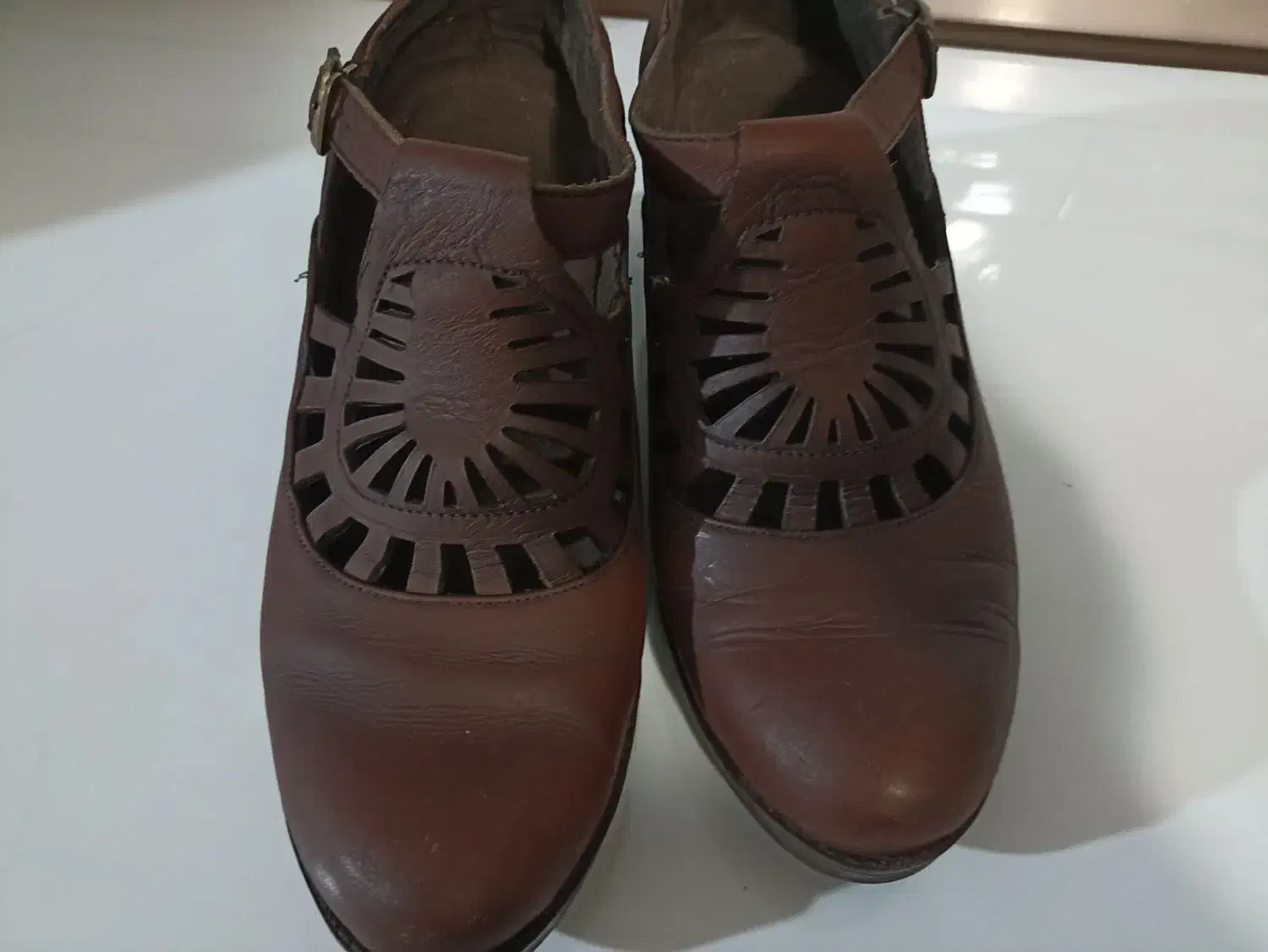 کفش چرم زنانه سایز ۴۰|کیف، کفش، کمربند|کرمانشاه, |دیوار