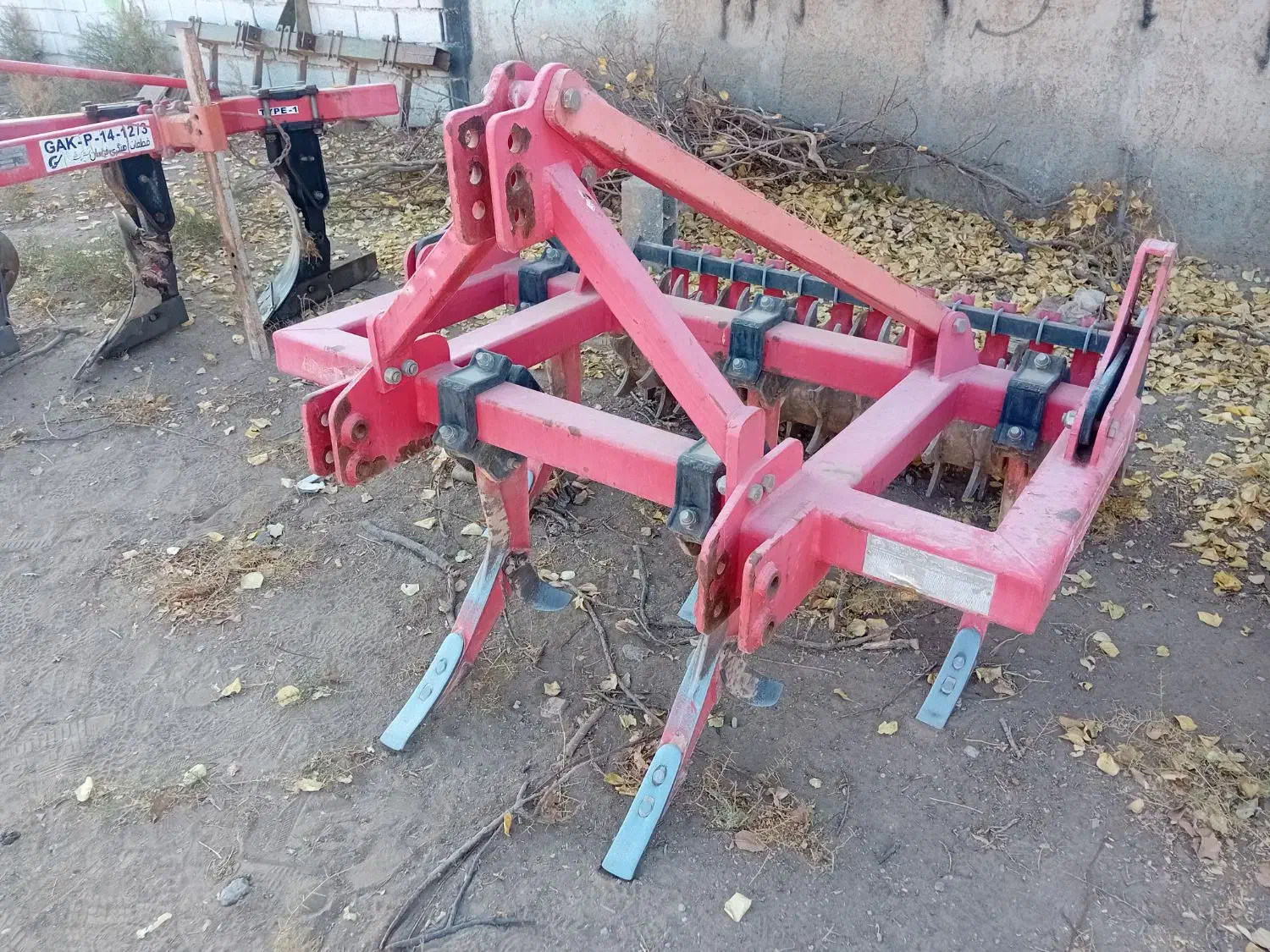 ادبات کشاورزی|ماشین‌آلات صنعتی|بوئین زهرا, |دیوار