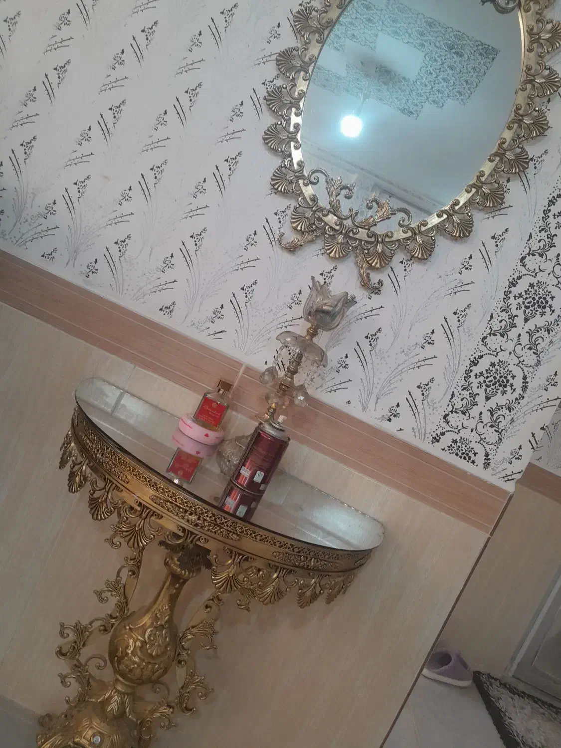 آیینه کنسول|بوفه، ویترین، کنسول|تربت جام, شهید مدرس|دیوار