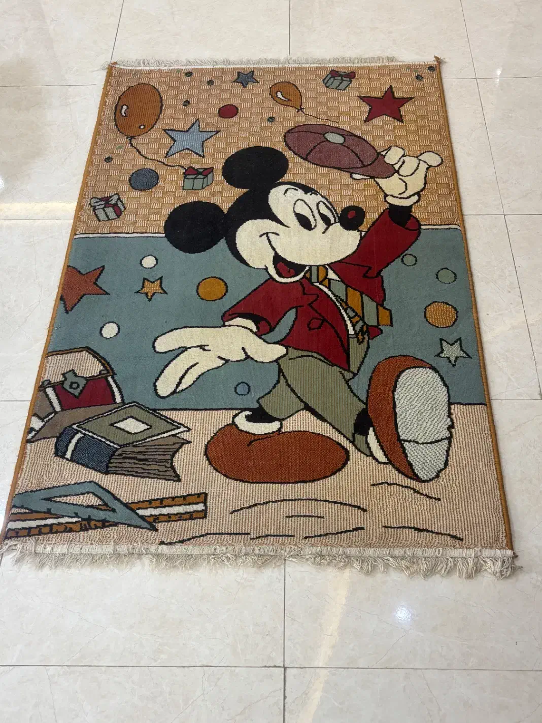 فرش اتاق کودک|فرش|ارومیه, |دیوار