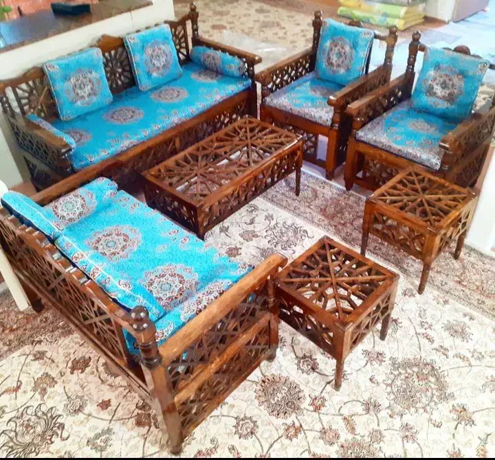 مبل سنتی وتخت سنتی ومیز سنتی|مبلمان خانگی و میز عسلی|گناباد, |دیوار