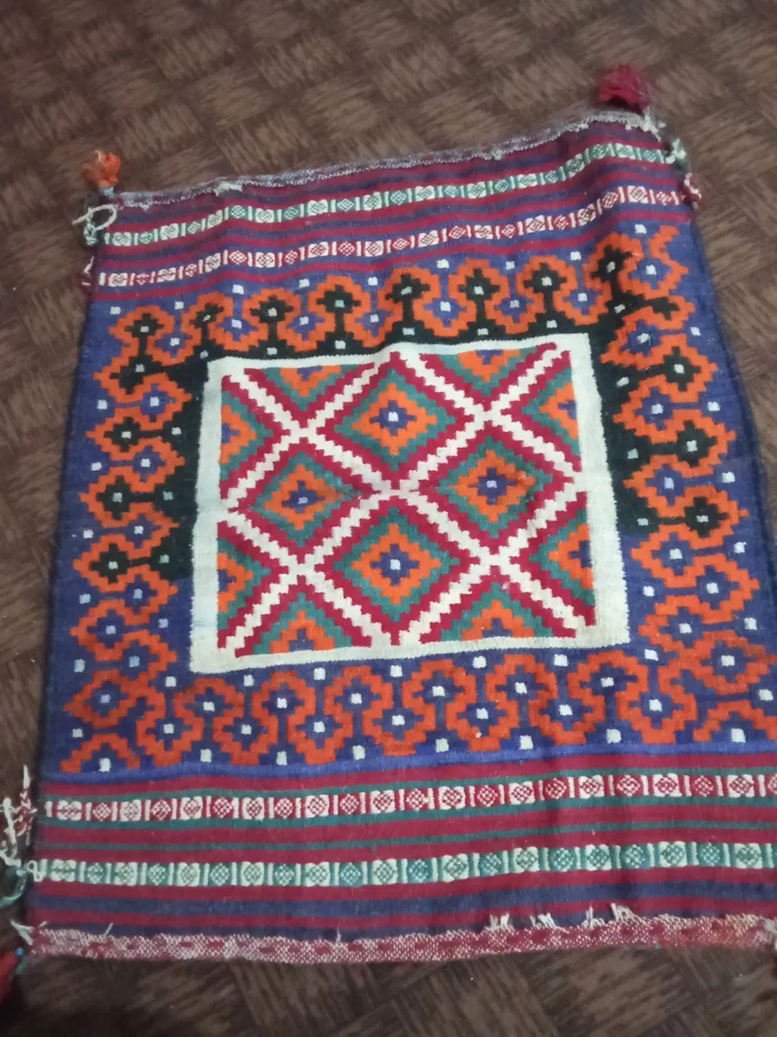 سه میلیون فروش فوری|فرش|ایذه, |دیوار