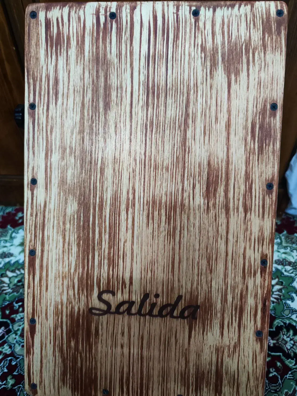 کاخن برند سالیدا|درام و پرکاشن|تهران, میدان ولیعصر|دیوار