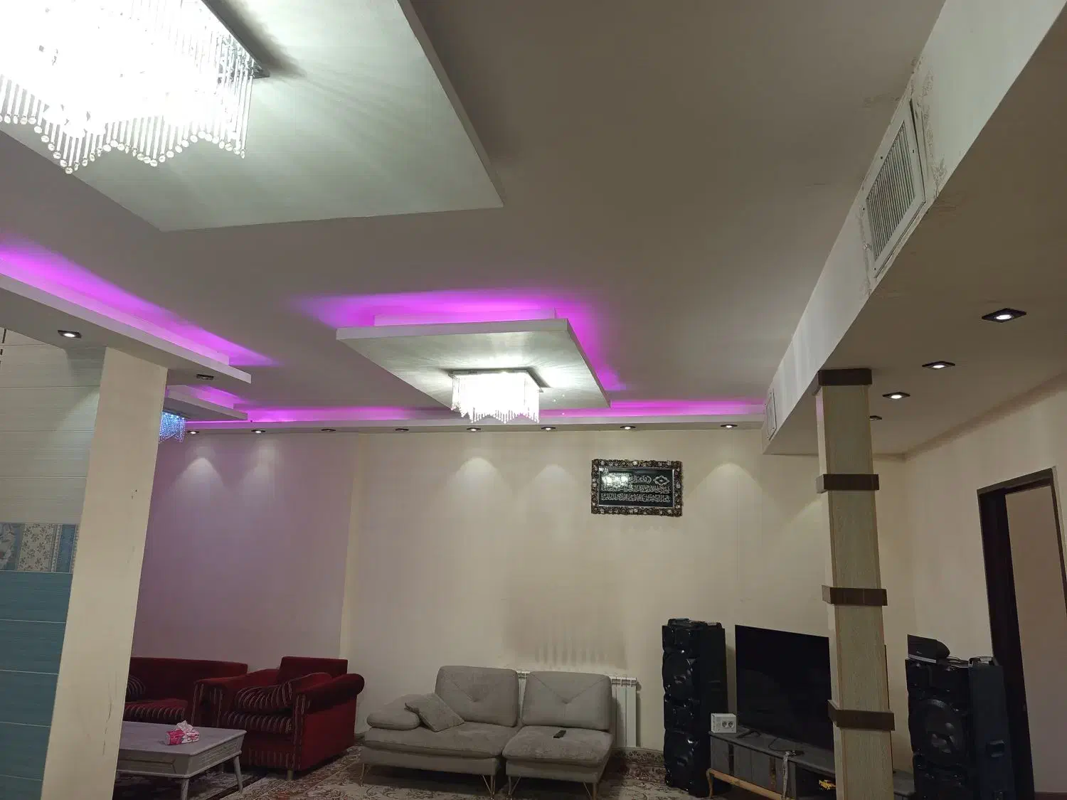 اجاره خانه ۱۳۰ متری بلوار کردستان خدماتی|اجارهٔ دفتر کار، اتاق اداری، مطب|سنندج, |دیوار