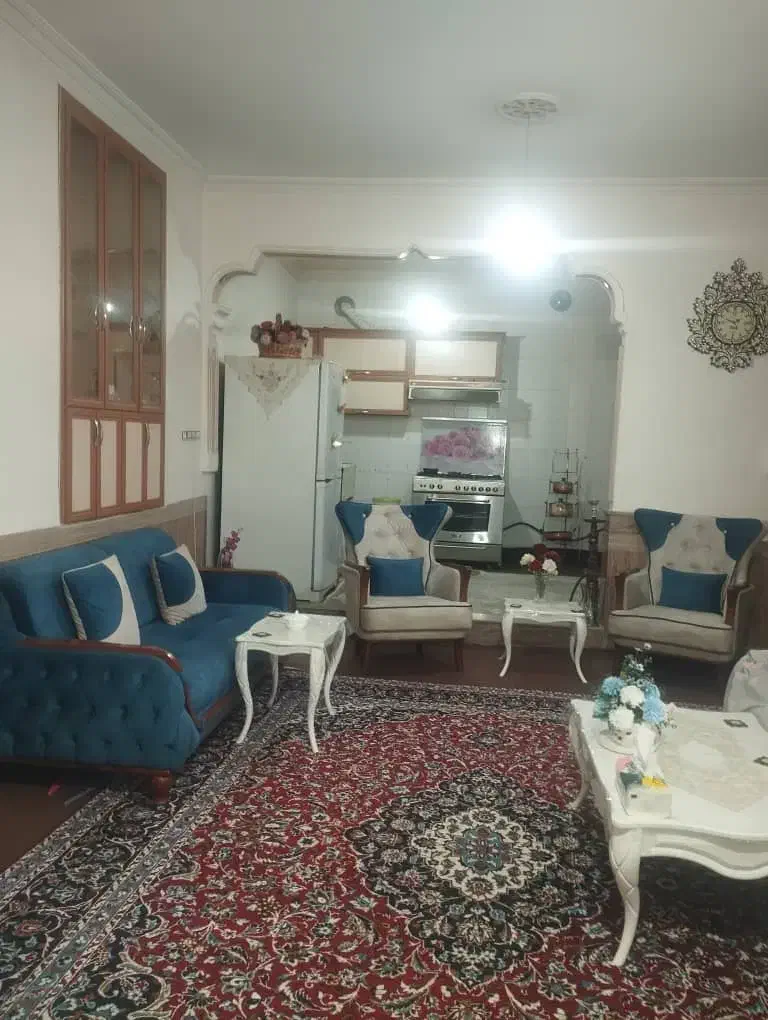 واحد ۹۰متری|اجارهٔ آپارتمان|مرند, |دیوار