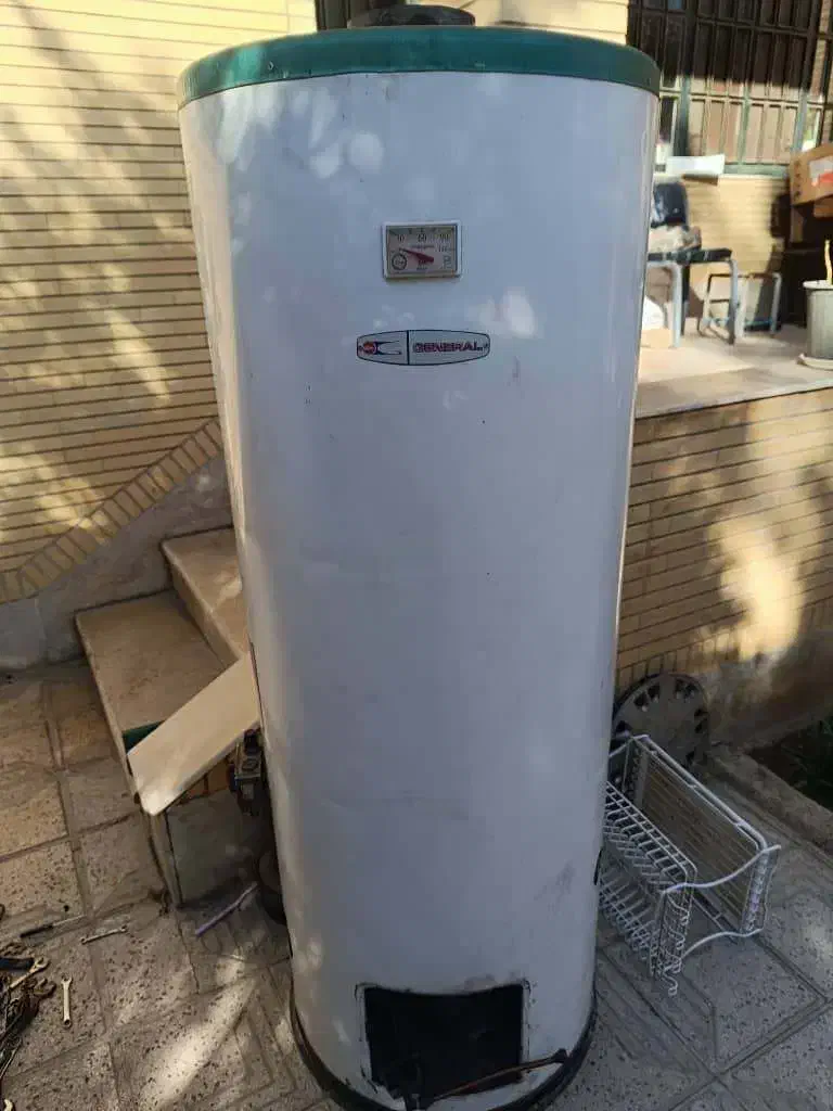 آبگرمکن مخزنی ۲۱۰ لیتری جنرال|آبگرمکن، پکیج، شوفاژ|صدرا-فارس, فاز ۱|دیوار