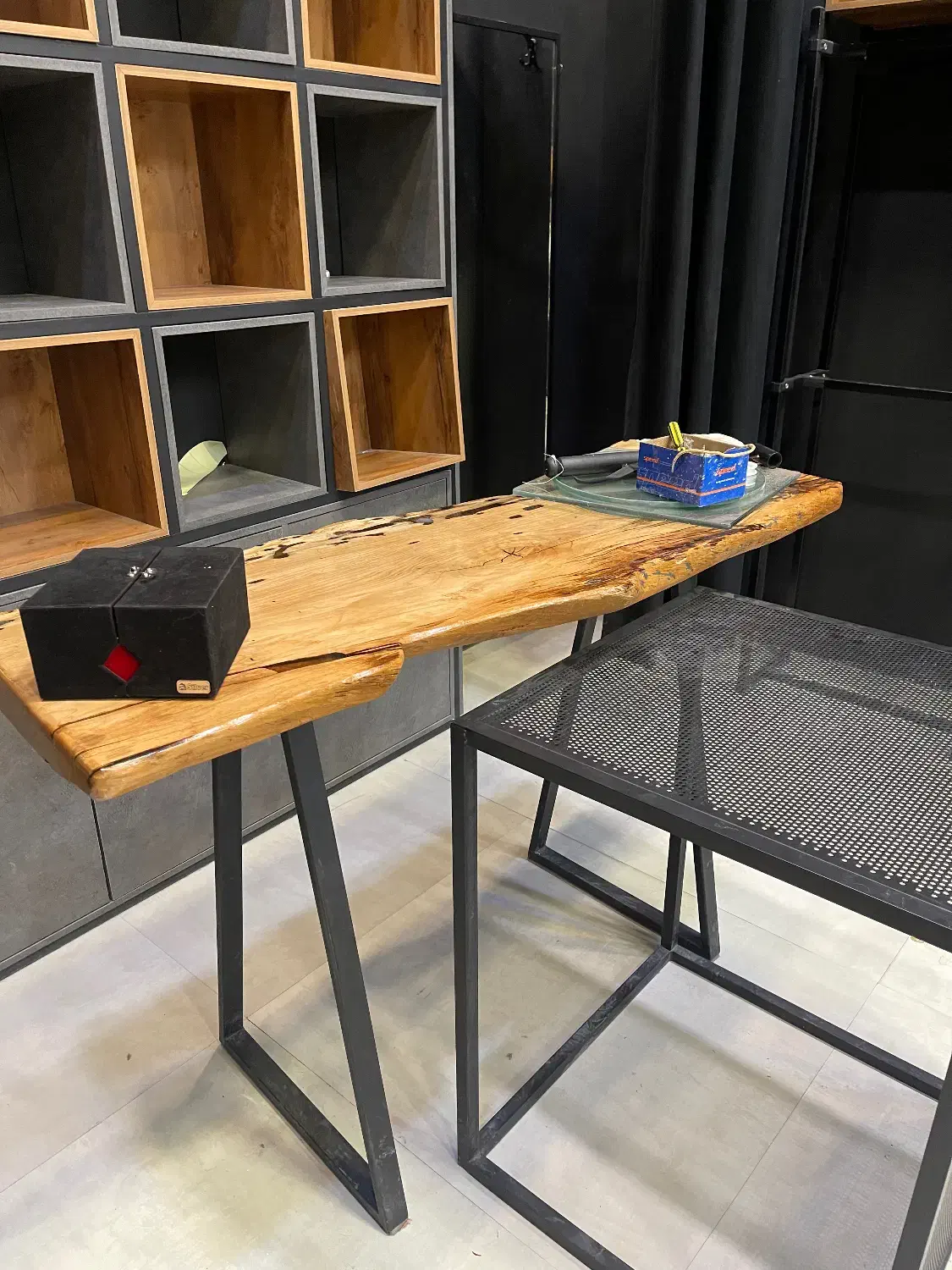 دکور|فروشگاه و مغازه|مشهد, چهارچشمه|دیوار