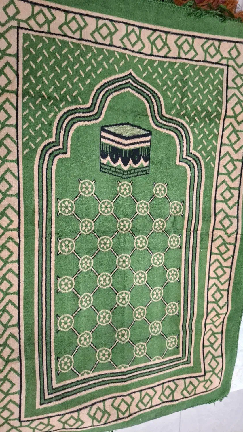 سجاده مخمل|زیورآلات و اکسسوری|تهران, صد دستگاه|دیوار