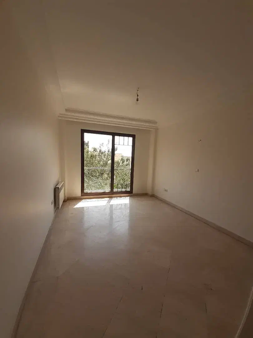 ۱۴۸ متر ۳ خواب حوالی میدان کاج