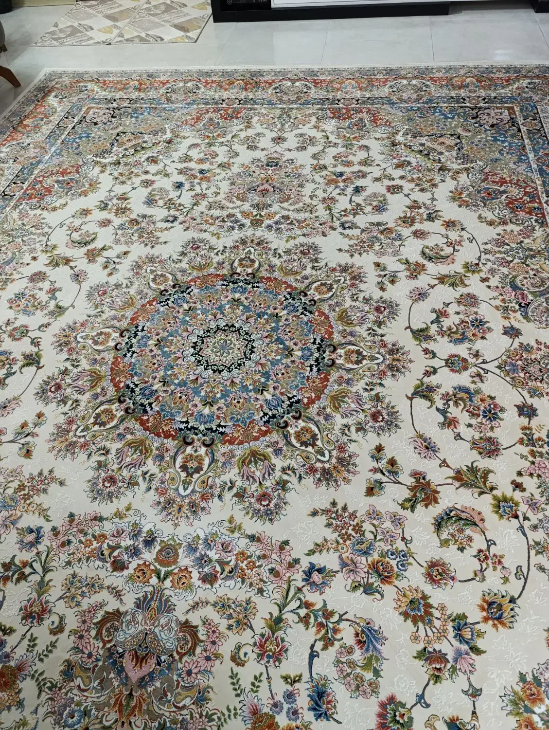 فروش فرش ۱۲متری ماشینی بهشتی تبریز|فرش|محلات, |دیوار