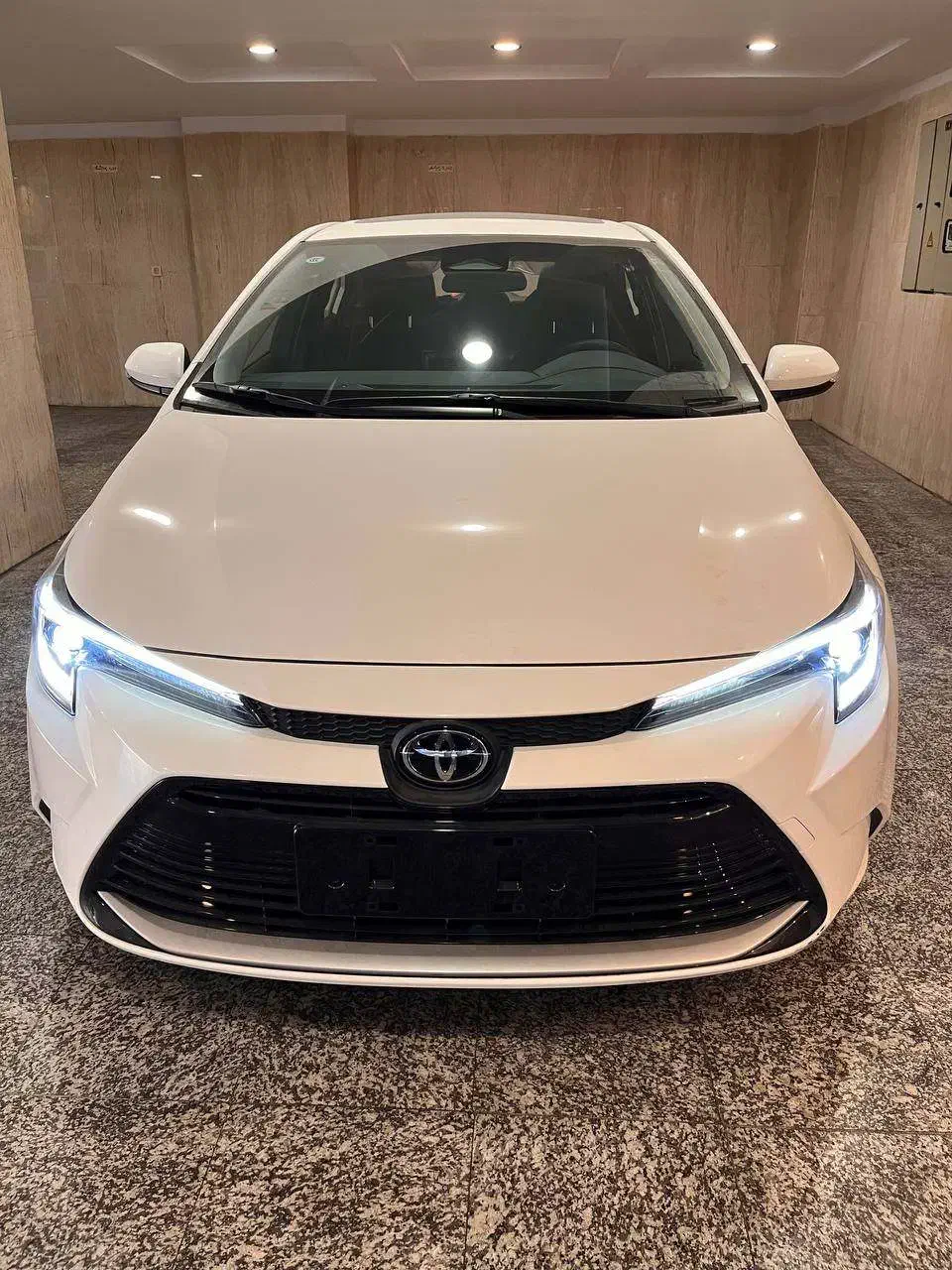 تویوتا لوین ۱۸۰۰ هیبرید 2024 صفر خشک|خودرو سواری و وانت|تهران, فردوس|دیوار