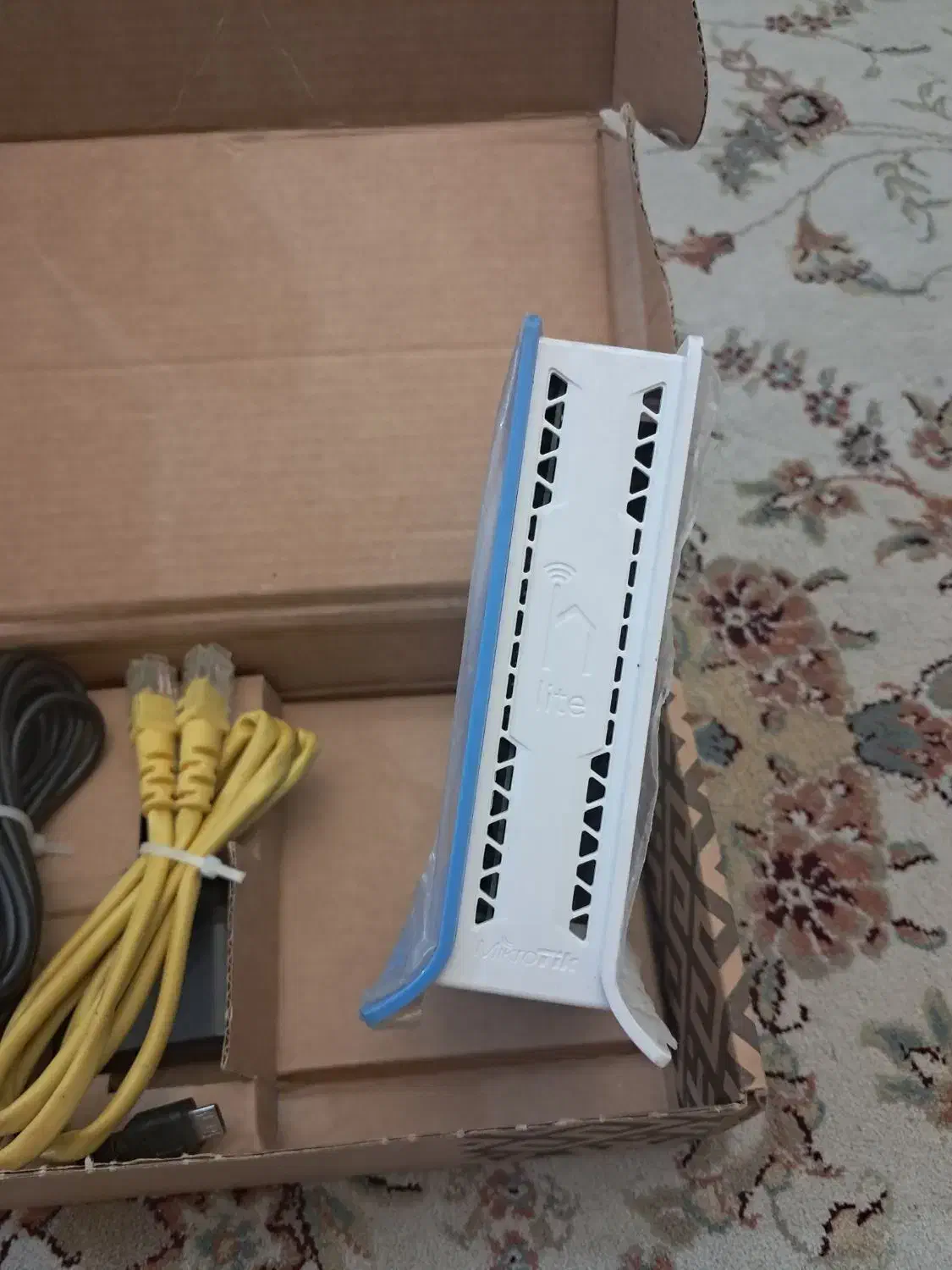 روتر میکروتیک hap lite|مودم و تجهیزات شبکه|تهران, خواجه نظام الملک|دیوار