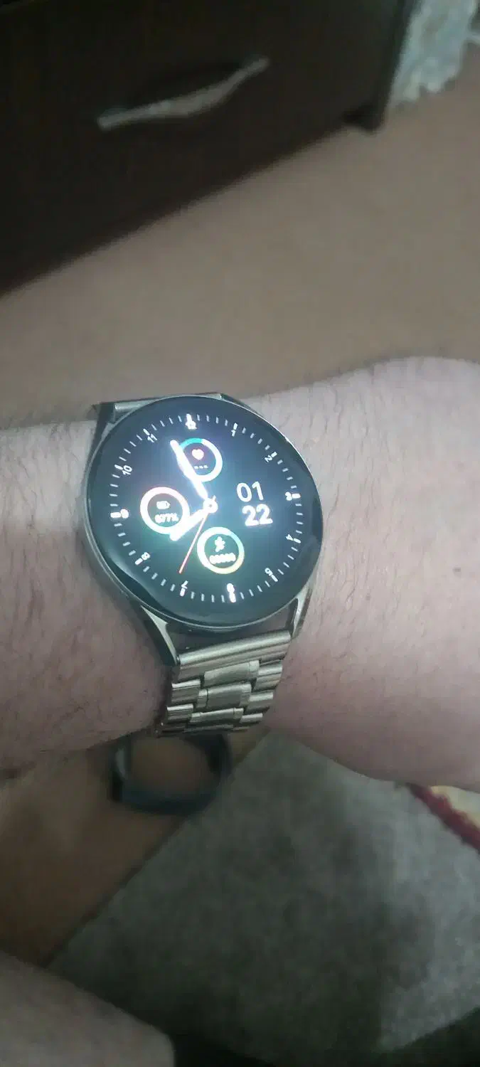 ساعت هوشمند به معنای واقعی در حد نو|ساعت|فردیس, فردیس|دیوار