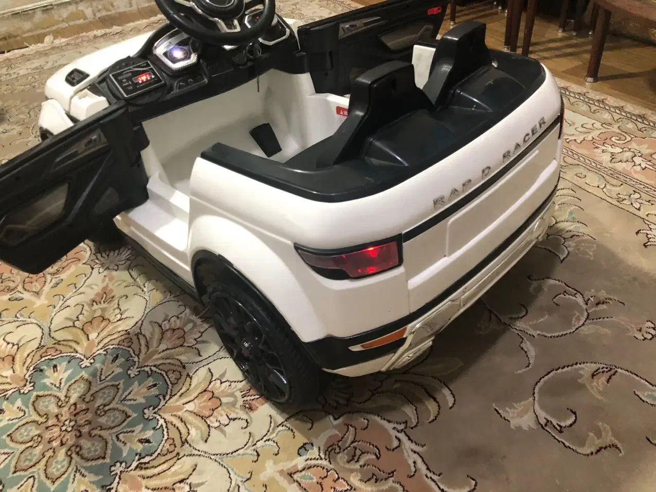 ماشین شارژی دوموتوره|اسباب‌‌بازی|ورامین, ورامین|دیوار