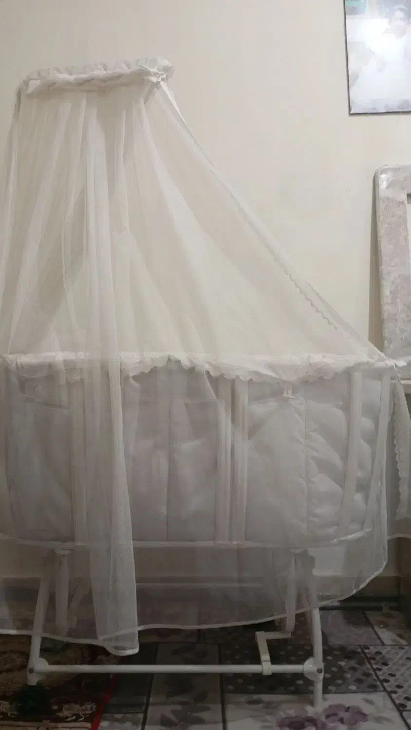 گهواره|تخت و صندلی بچه|محمدیه-قزوین, |دیوار